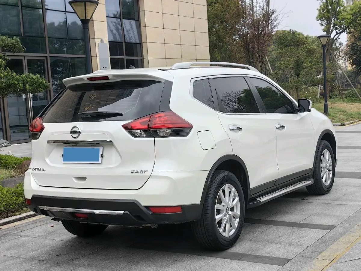 2021 Nissan X-Trail 2.0L 151HP L4 CVT,autocango,china used car exporter,china ev exporter,chinese used car exporter,chinese used ev exporter