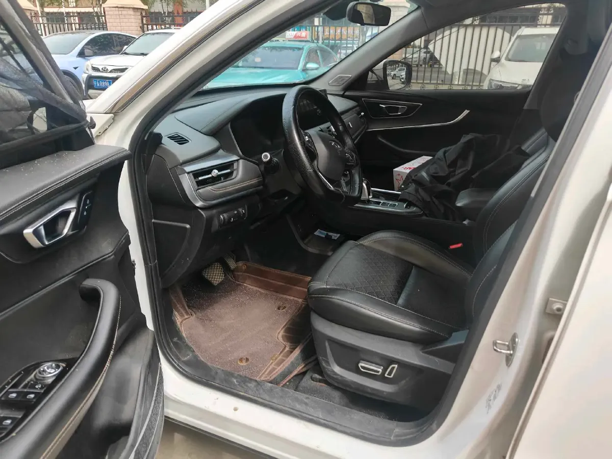 2020 Chery Tiggo 8 1.6T 197HP L4 7DCT,autocango,china used car exporter,china ev exporter,chinese used car exporter,chinese used ev exporter