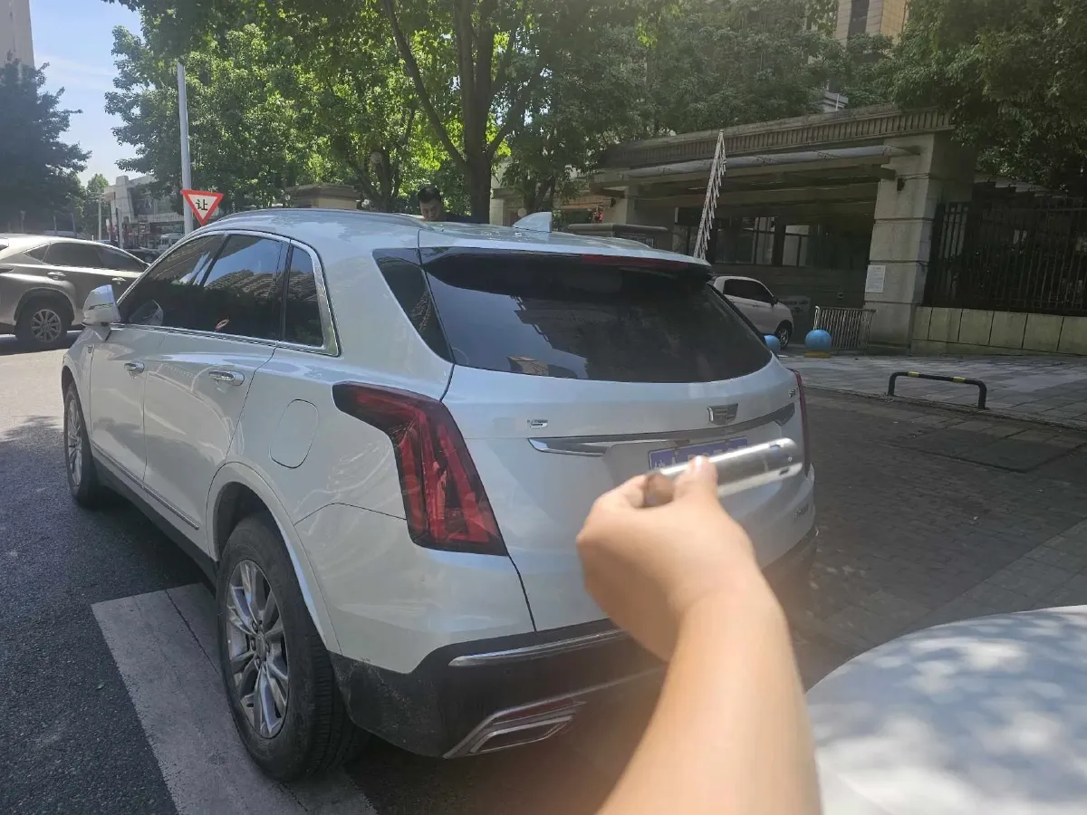 2021 Cadillac XT5 2.0T 237HP L4 9AT,autocango,china used car exporter,china ev exporter,chinese used car exporter,chinese used ev exporter