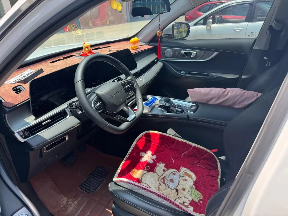 2022 Chery Tiggo 8 PRO 1.6T 197HP L4 7DCT,autocango,china used car exporter,china ev exporter,chinese used car exporter,chinese used ev exporter