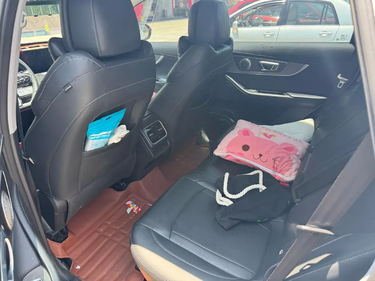 2022 Chery Tiggo 8 PRO 1.6T 197HP L4 7DCT,autocango,china used car exporter,china ev exporter,chinese used car exporter,chinese used ev exporter