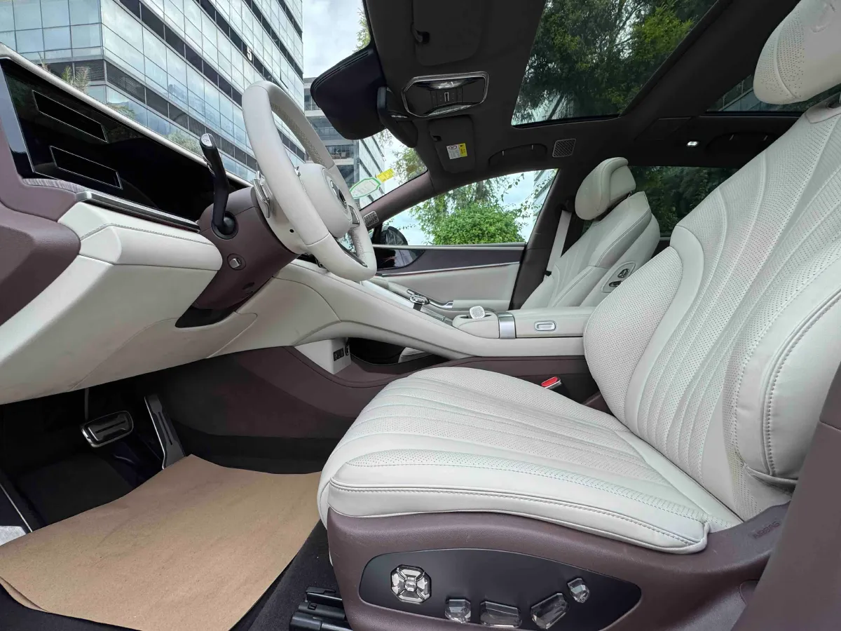 2024 Denza DenzaZ9GT 2.0T 207HP L4 E-CVT PHEV 38.5KWH,autocango,china used car exporter,china ev exporter,chinese used car exporter,chinese used ev exporter