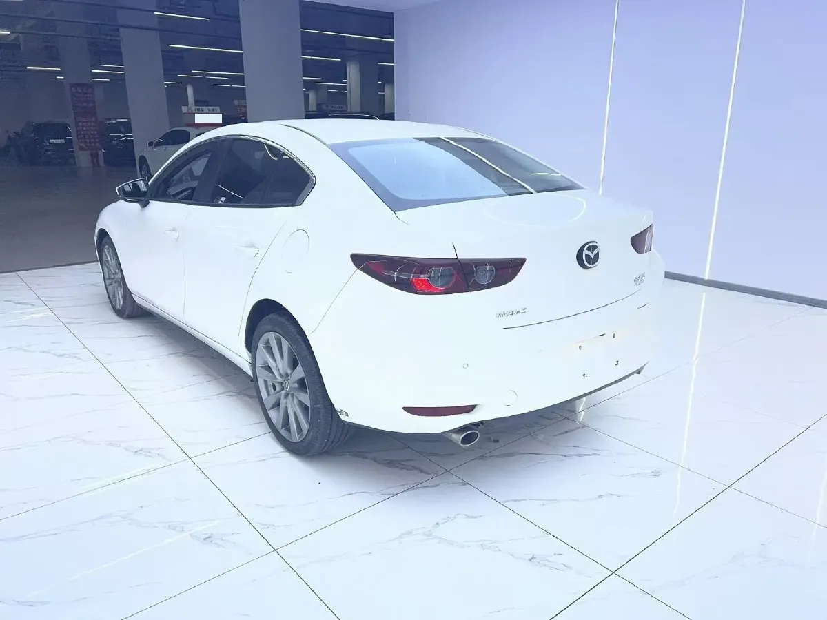 2021 Mazda 3 Axela 2.0L 158HP L4 6AT,autocango,china used car exporter,china ev exporter,chinese used car exporter,chinese used ev exporter