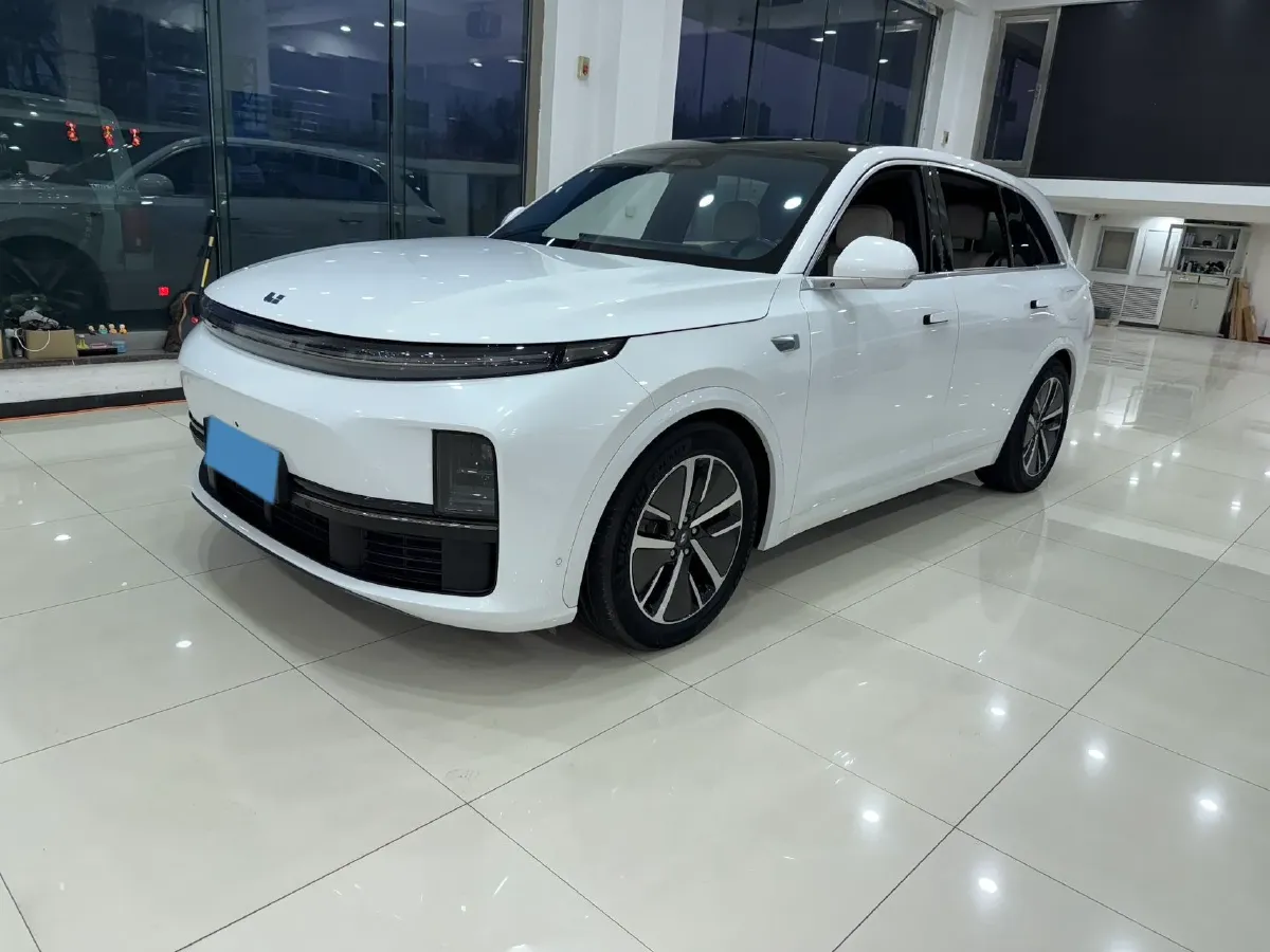2024 Li L7 Range Extended 154HP REEV 42.8KWH,autocango,china used car exporter,china ev exporter,chinese used car exporter,chinese used ev exporter
