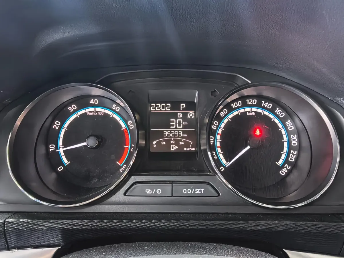 2022 Skoda Kamiq 1.5L 112HP L4 6AT,autocango,china used car exporter,china ev exporter,chinese used car exporter,chinese used ev exporter