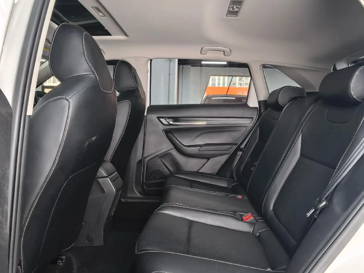 2022 Skoda Kamiq 1.5L 112HP L4 6AT,autocango,china used car exporter,china ev exporter,chinese used car exporter,chinese used ev exporter