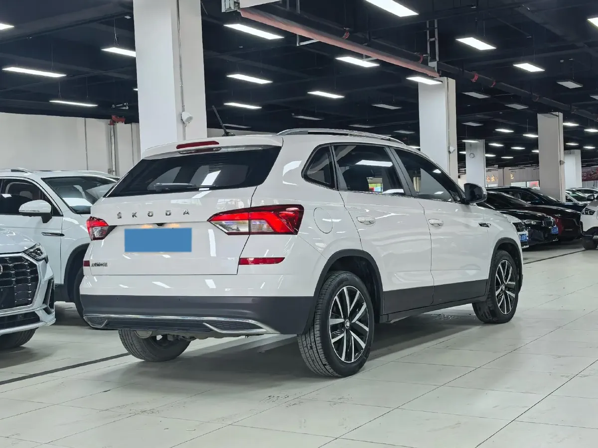 2022 Skoda Kamiq 1.5L 112HP L4 6AT,autocango,china used car exporter,china ev exporter,chinese used car exporter,chinese used ev exporter