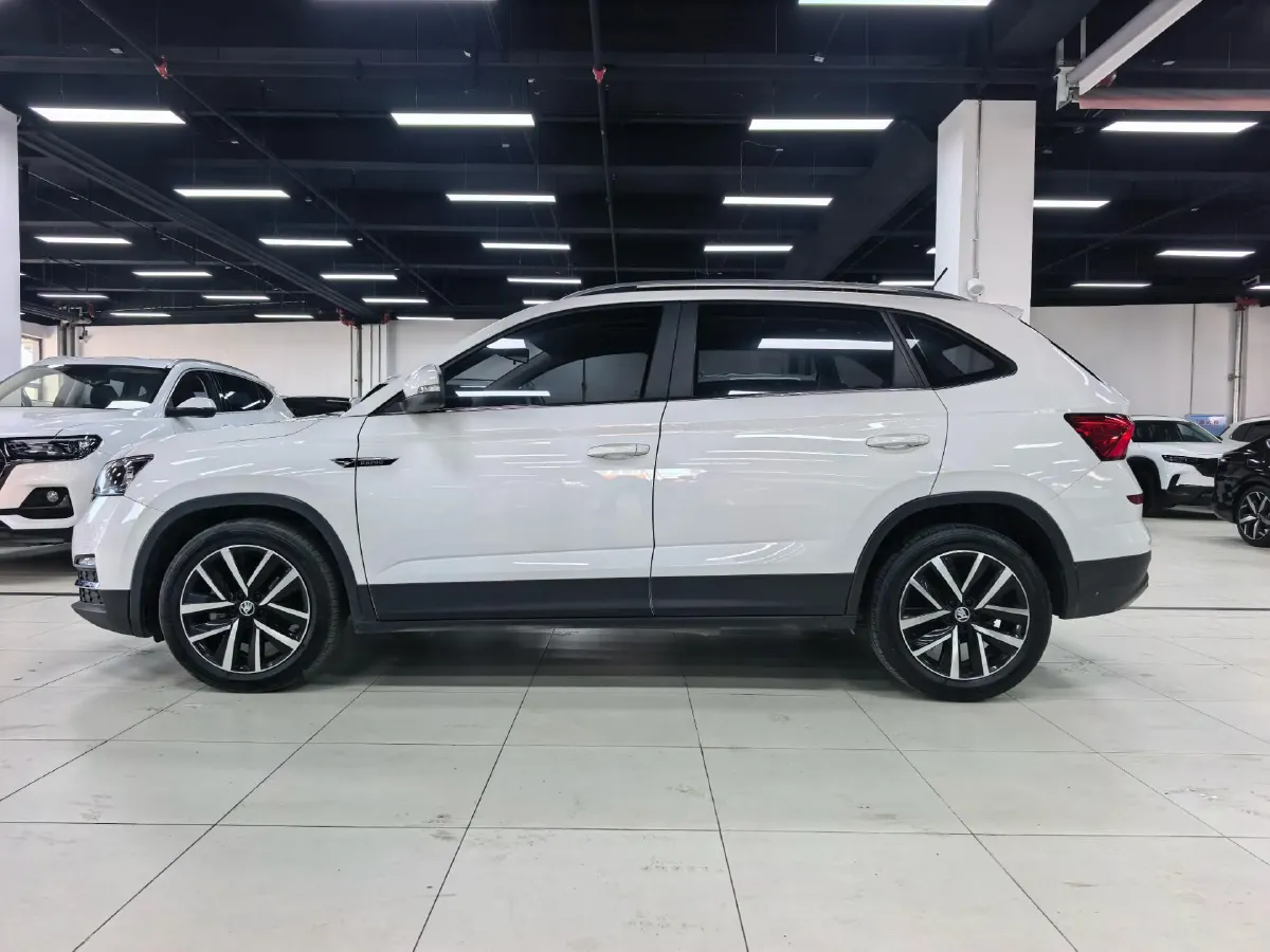 2022 Skoda Kamiq 1.5L 112HP L4 6AT,autocango,china used car exporter,china ev exporter,chinese used car exporter,chinese used ev exporter
