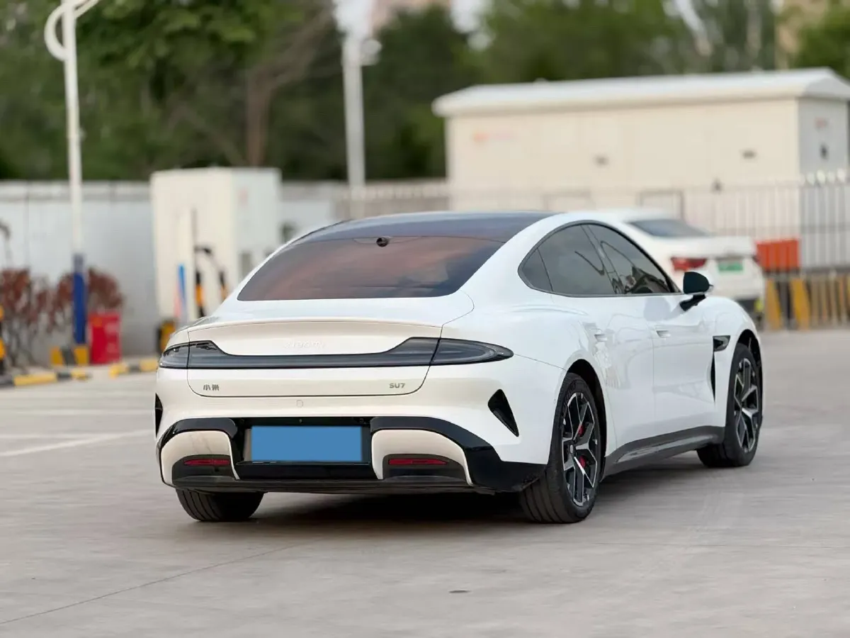 2024 MI SU7 BEV 94.3KWH,autocango,china used car exporter,china ev exporter,chinese used car exporter,chinese used ev exporter