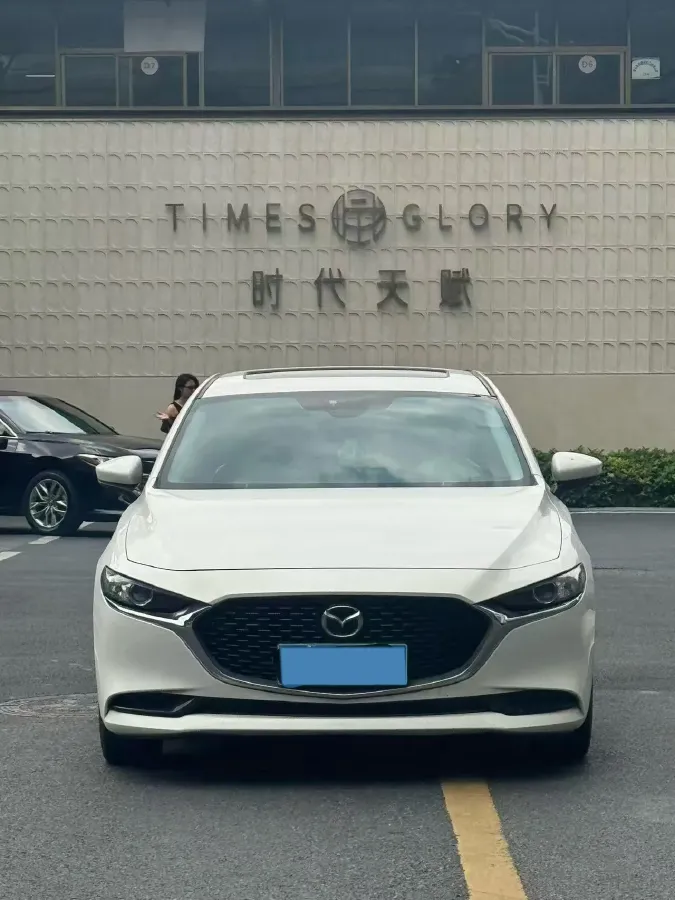 2021 Mazda 3 Axela 2.0L 158HP L4 6AT,autocango,china used car exporter,china ev exporter,chinese used car exporter,chinese used ev exporter