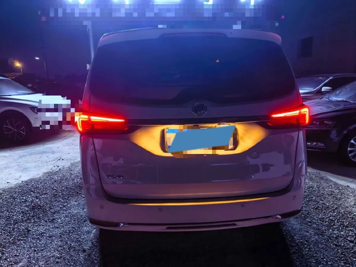 2023 Buick GL8 2.0T 237HP L4 9AT,autocango,china used car exporter,china ev exporter,chinese used car exporter,chinese used ev exporter