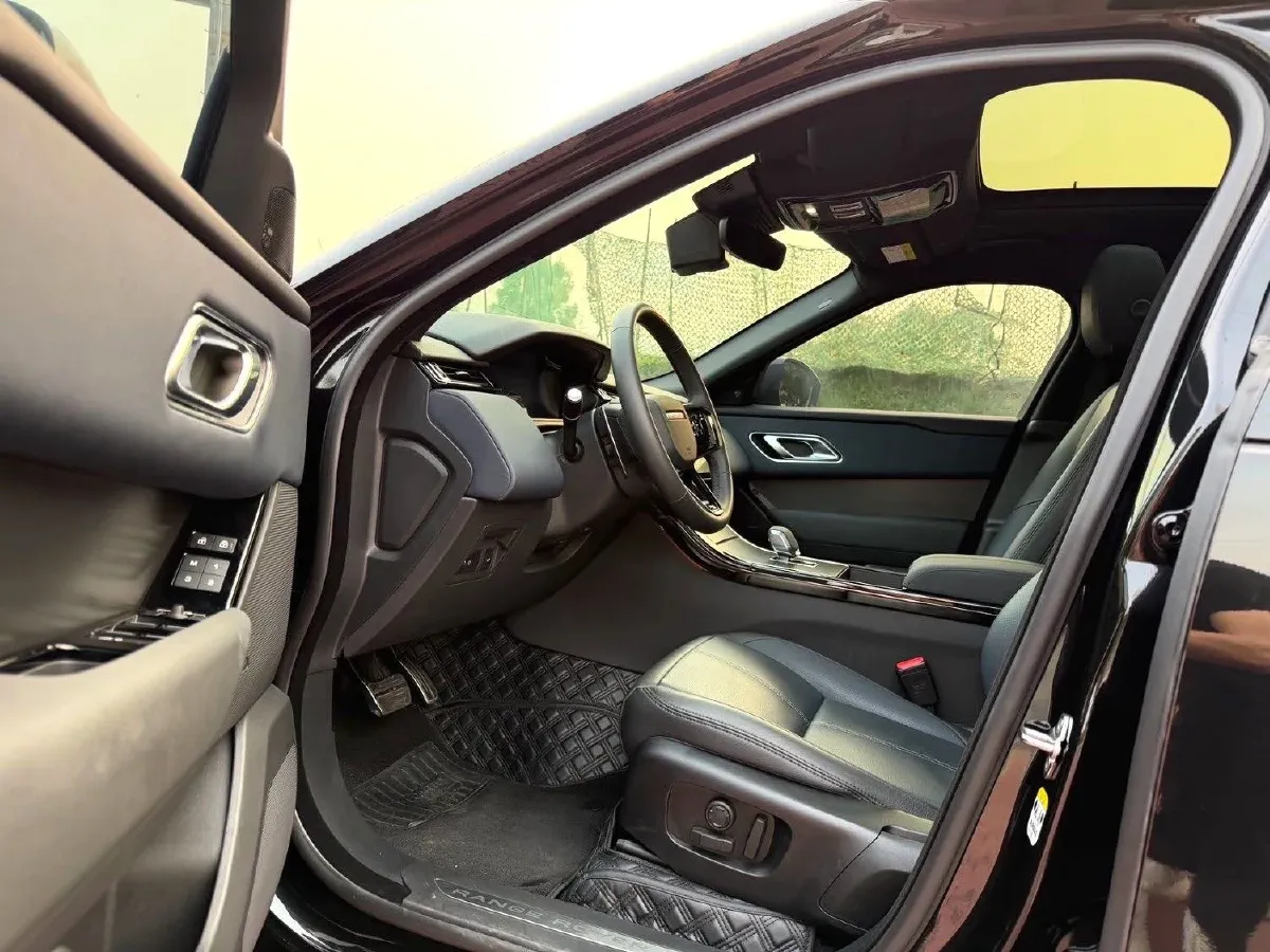 2024 Land Rover Range Rover Velar 2.0T 250HP L4 8AT,autocango,china used car exporter,china ev exporter,chinese used car exporter,chinese used ev exporter
