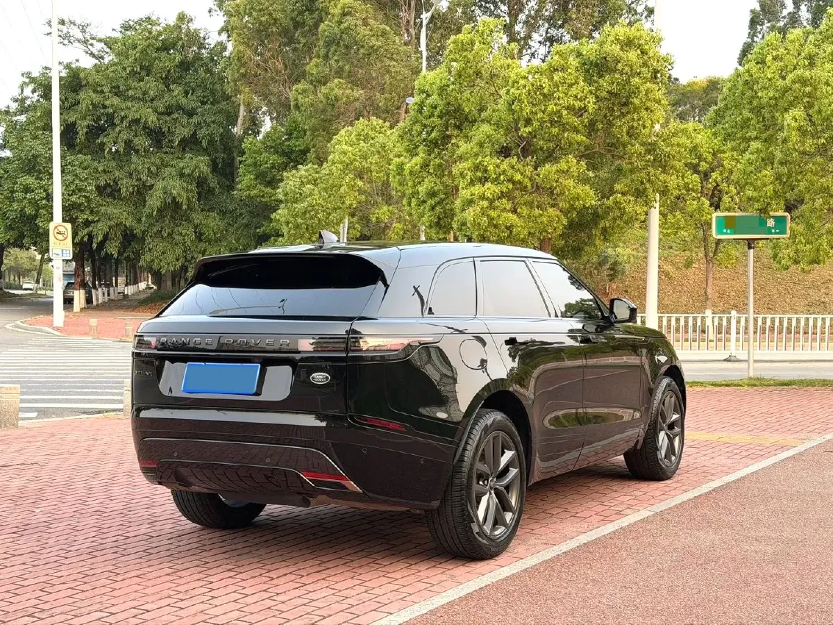 2024 Land Rover Range Rover Velar 2.0T 250HP L4 8AT,autocango,china used car exporter,china ev exporter,chinese used car exporter,chinese used ev exporter