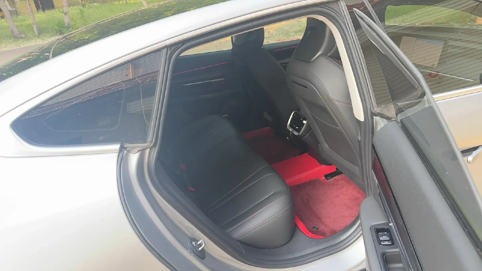 2021 Xpeng P7 BEV 60.2KWH,autocango,china used car exporter,china ev exporter,chinese used car exporter,chinese used ev exporter