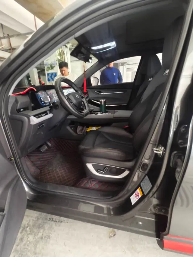 2023 ChangAn CS75 Plus 1.5T 188HP L4 8AT,autocango,china used car exporter,china ev exporter,chinese used car exporter,chinese used ev exporter