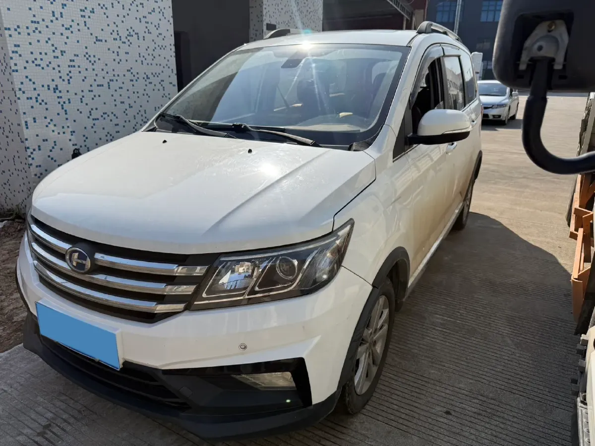 2017 BAIC ChangHe M70 1.5L 113HP L4 5MT,autocango,china used car exporter,china ev exporter,chinese used car exporter,chinese used ev exporter