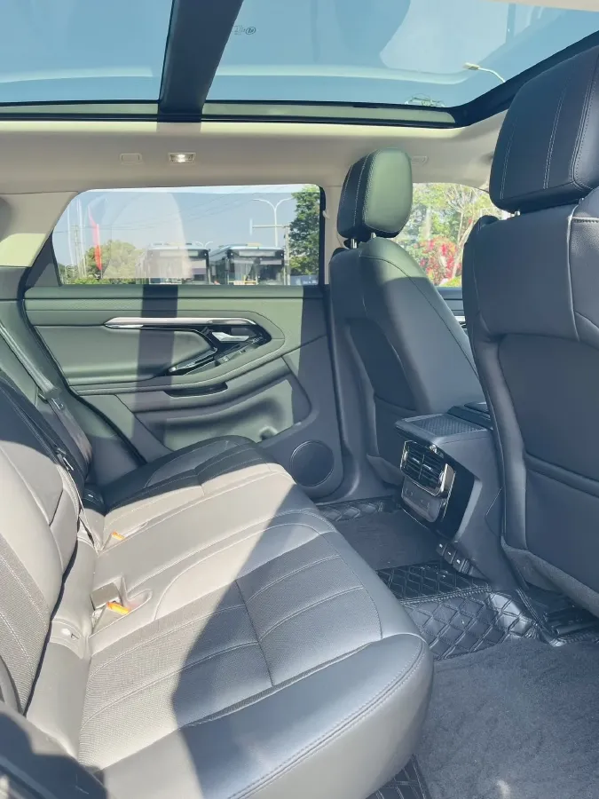 2021 Land Rover Range Rover Evoque 2.0T 249HP L4 9AT,autocango,china used car exporter,china ev exporter,chinese used car exporter,chinese used ev exporter