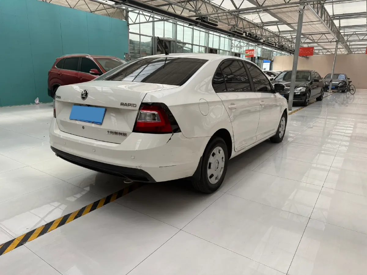 2018 Skoda Rapid 1.4L 90HP L4 5MT,autocango,china used car exporter,china ev exporter,chinese used car exporter,chinese used ev exporter