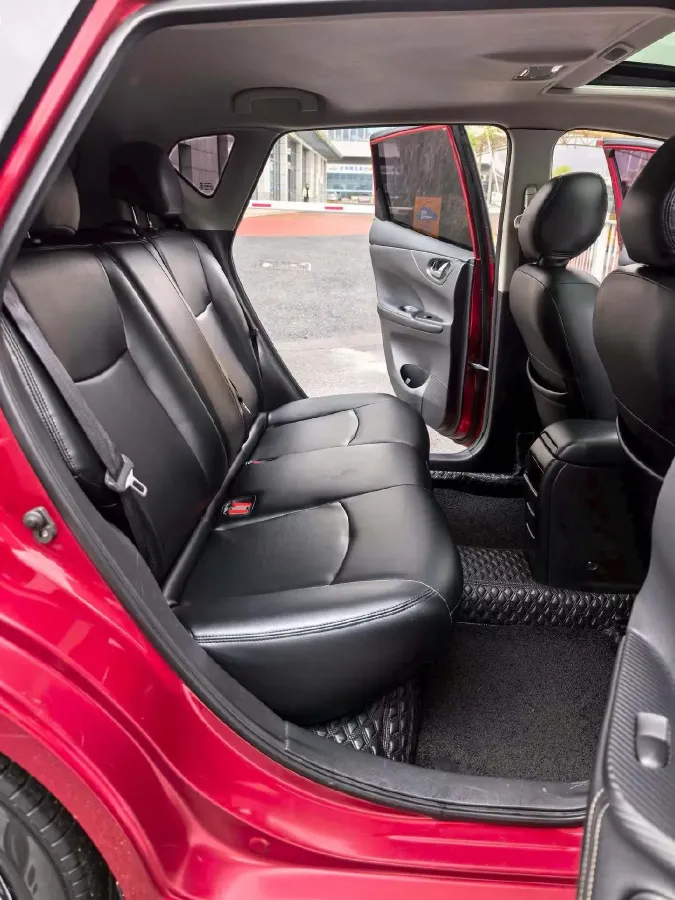 2021 Nissan Tiida 1.6L 122HP L4 CVT,autocango,china used car exporter,china ev exporter,chinese used car exporter,chinese used ev exporter