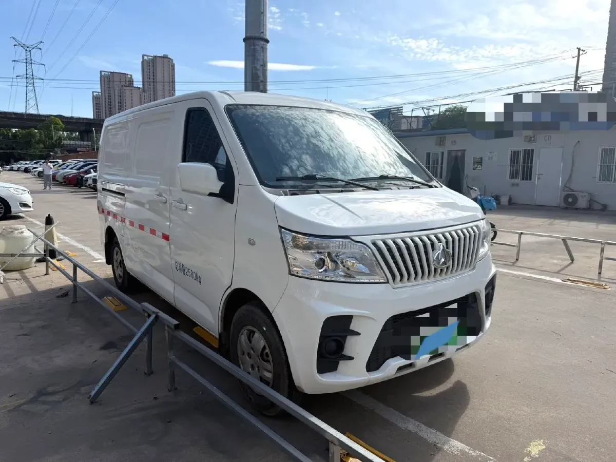 2021 ChangAn Kaicene RuiXing EM60 BEV 41.86KWH,autocango,china used car exporter,china ev exporter,chinese used car exporter,chinese used ev exporter