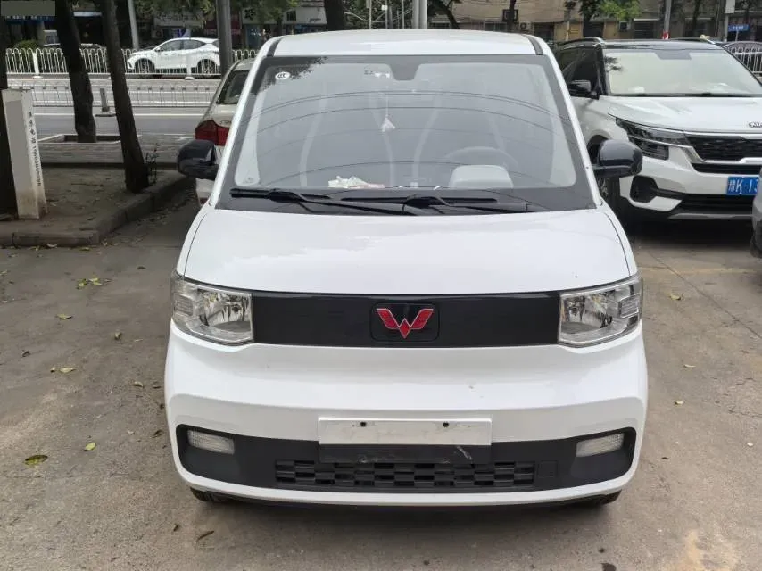 2021 WuLing HongGuang MINI EV BEV 13.9KWH,autocango,china used car exporter,china ev exporter,chinese used car exporter,chinese used ev exporter
