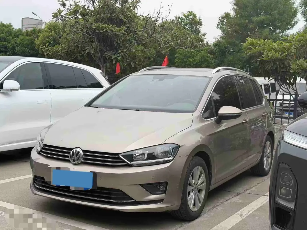 2018 Volkswagen Golf Sportsvan 1.4T 131HP L4 7DCT,autocango,china used car exporter,china ev exporter,chinese used car exporter,chinese used ev exporter