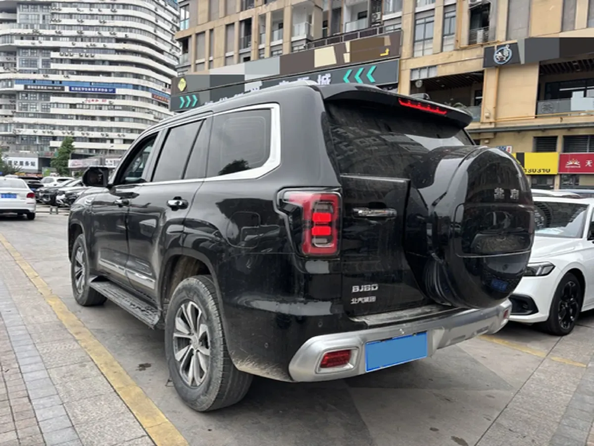 2022 Beijing BJ60 2.0T 267HP L4 8AT,autocango,china used car exporter,china ev exporter,chinese used car exporter,chinese used ev exporter