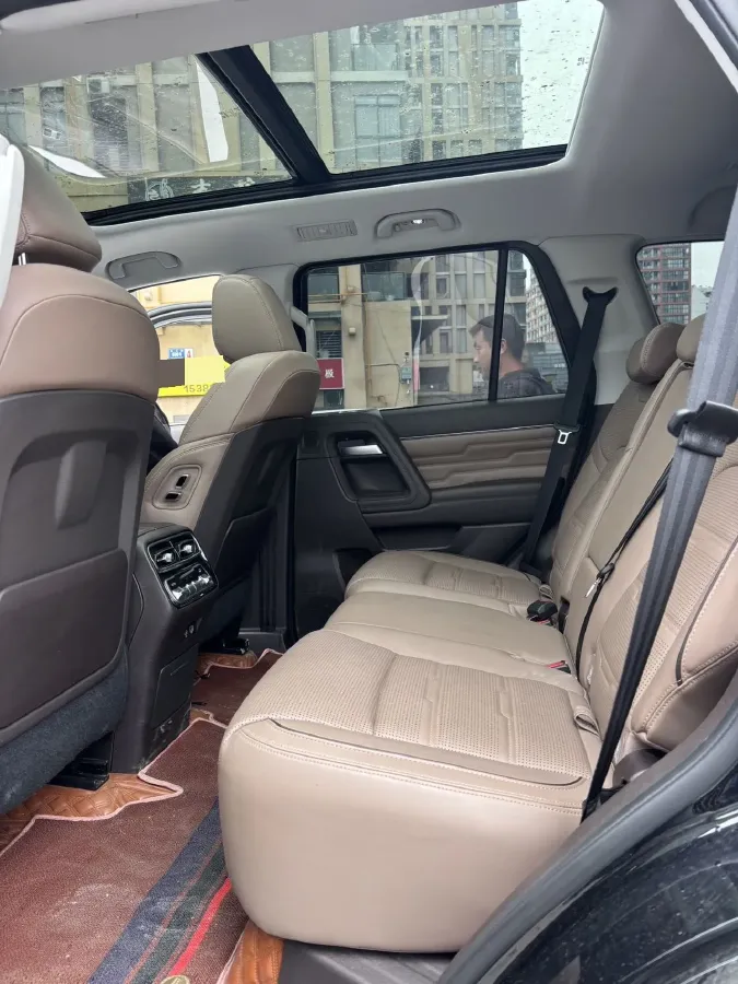 2022 Beijing BJ60 2.0T 267HP L4 8AT,autocango,china used car exporter,china ev exporter,chinese used car exporter,chinese used ev exporter