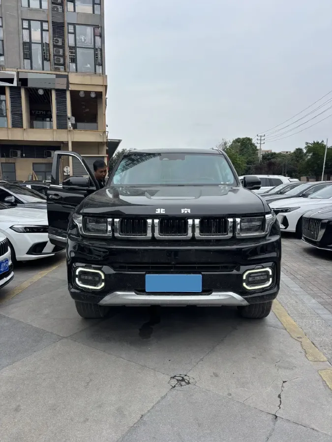 2022 Beijing BJ60 2.0T 267HP L4 8AT,autocango,china used car exporter,china ev exporter,chinese used car exporter,chinese used ev exporter