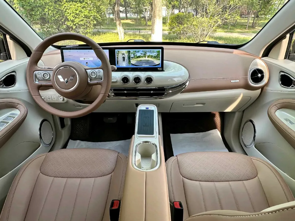 2025 WuLing BinGuo BEV,autocango,china used car exporter,china ev exporter,chinese used car exporter,chinese used ev exporter