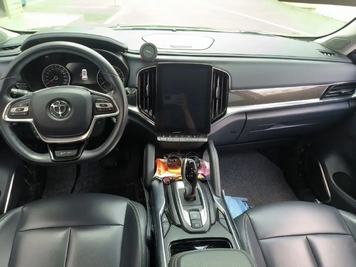 2018 Brilliance Auto V7 1.6T 204HP L4 7DCT,autocango,china used car exporter,china ev exporter,chinese used car exporter,chinese used ev exporter