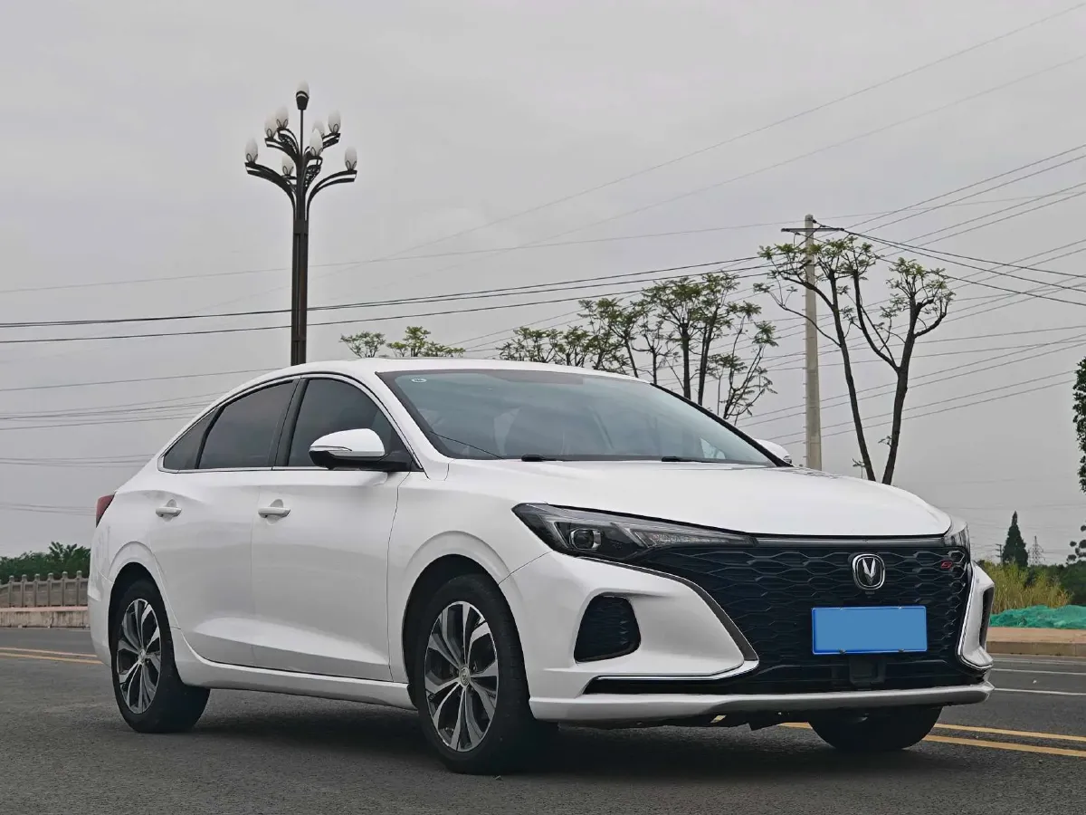 2019 ChangAn Eado 1.6L 128HP L4 6AT,autocango,china used car exporter,china ev exporter,chinese used car exporter,chinese used ev exporter