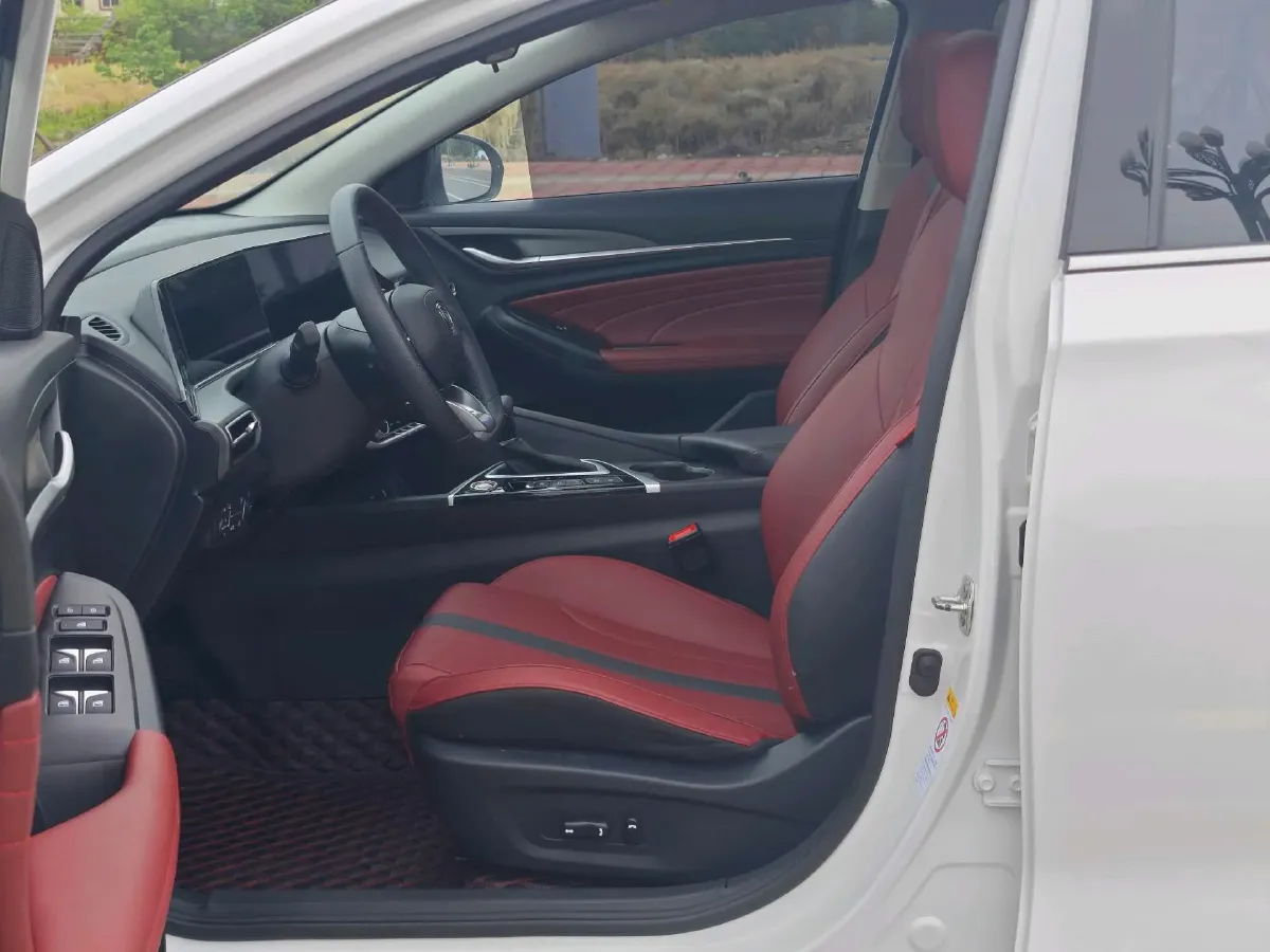 2019 ChangAn Eado 1.6L 128HP L4 6AT,autocango,china used car exporter,china ev exporter,chinese used car exporter,chinese used ev exporter