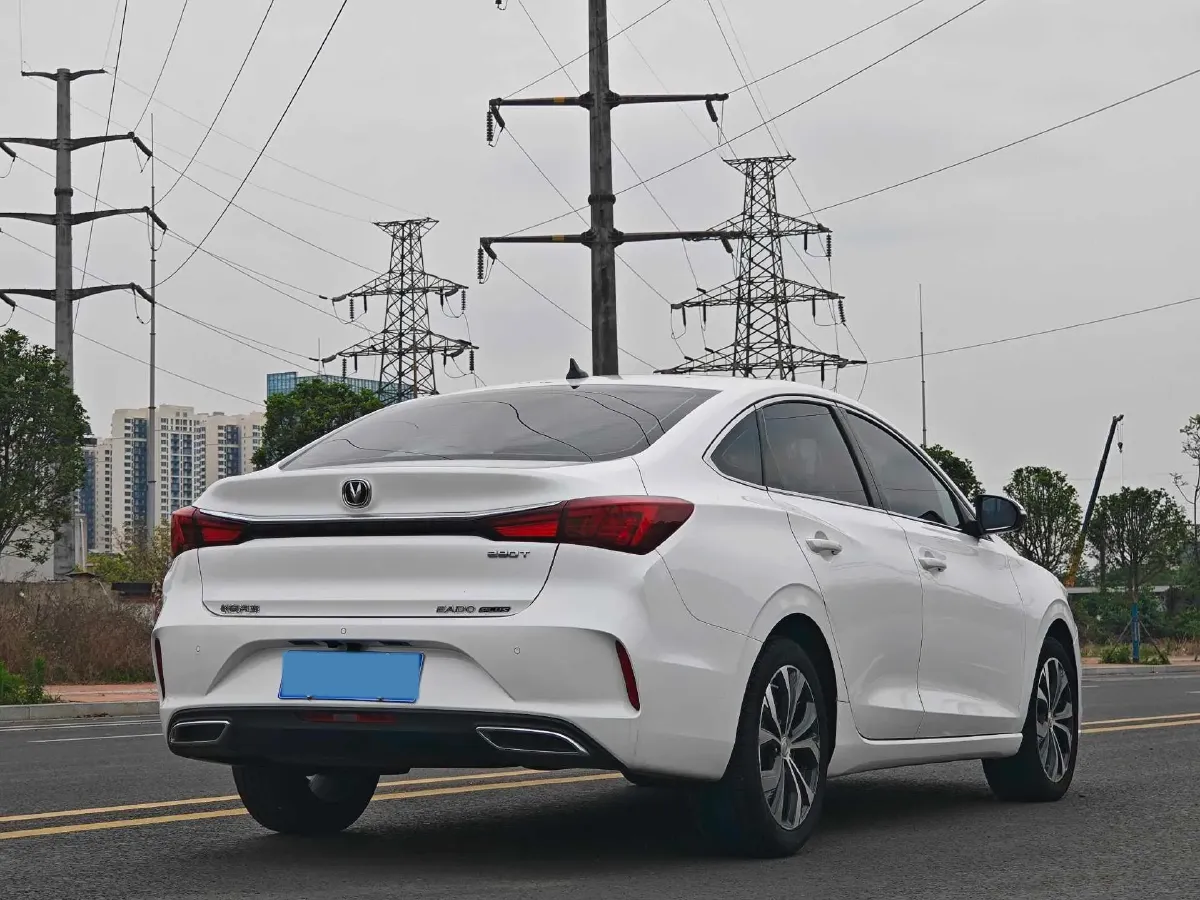 2019 ChangAn Eado 1.6L 128HP L4 6AT,autocango,china used car exporter,china ev exporter,chinese used car exporter,chinese used ev exporter