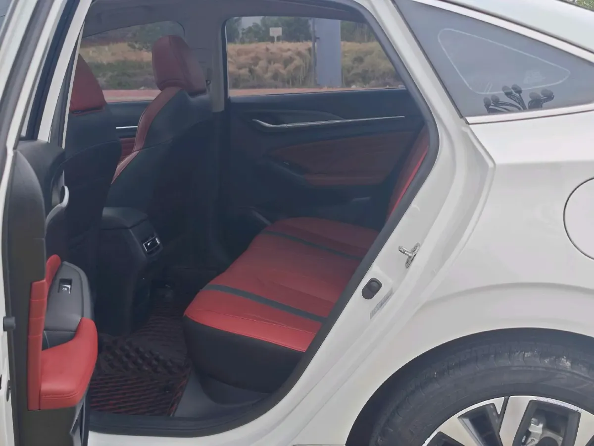 2019 ChangAn Eado 1.6L 128HP L4 6AT,autocango,china used car exporter,china ev exporter,chinese used car exporter,chinese used ev exporter