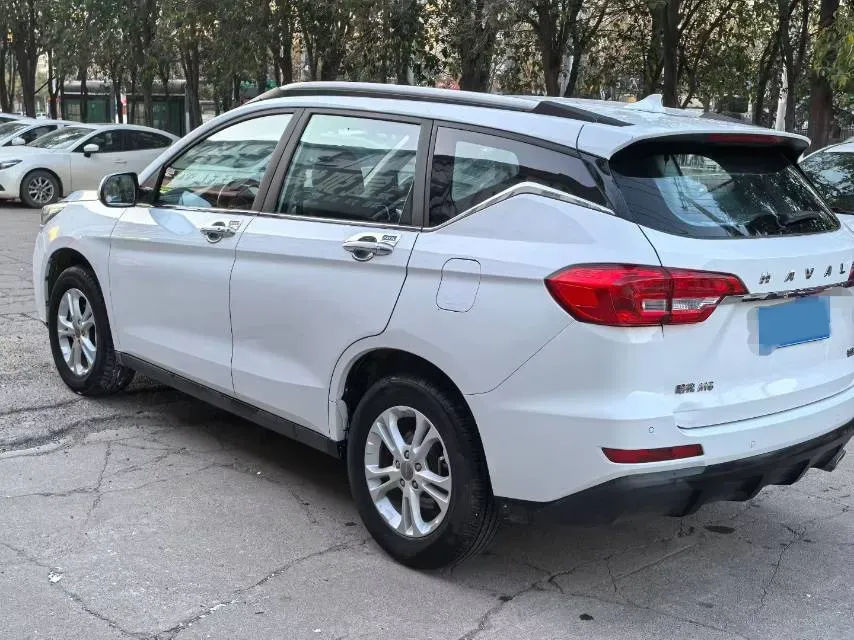2018 Haval M6 1.5T 150HP L4 6MT,autocango,china used car exporter,china ev exporter,chinese used car exporter,chinese used ev exporter