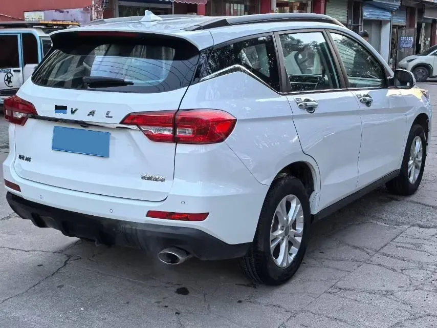 2018 Haval M6 1.5T 150HP L4 6MT,autocango,china used car exporter,china ev exporter,chinese used car exporter,chinese used ev exporter