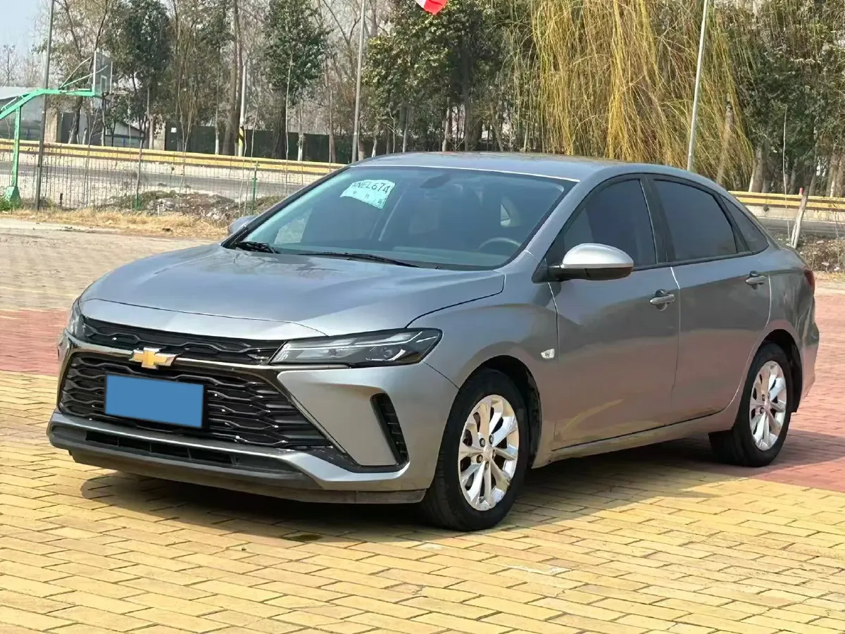 2024 Chevrolet Monza 1.5L 113HP L4 6DCT,autocango,china used car exporter,china ev exporter,chinese used car exporter,chinese used ev exporter