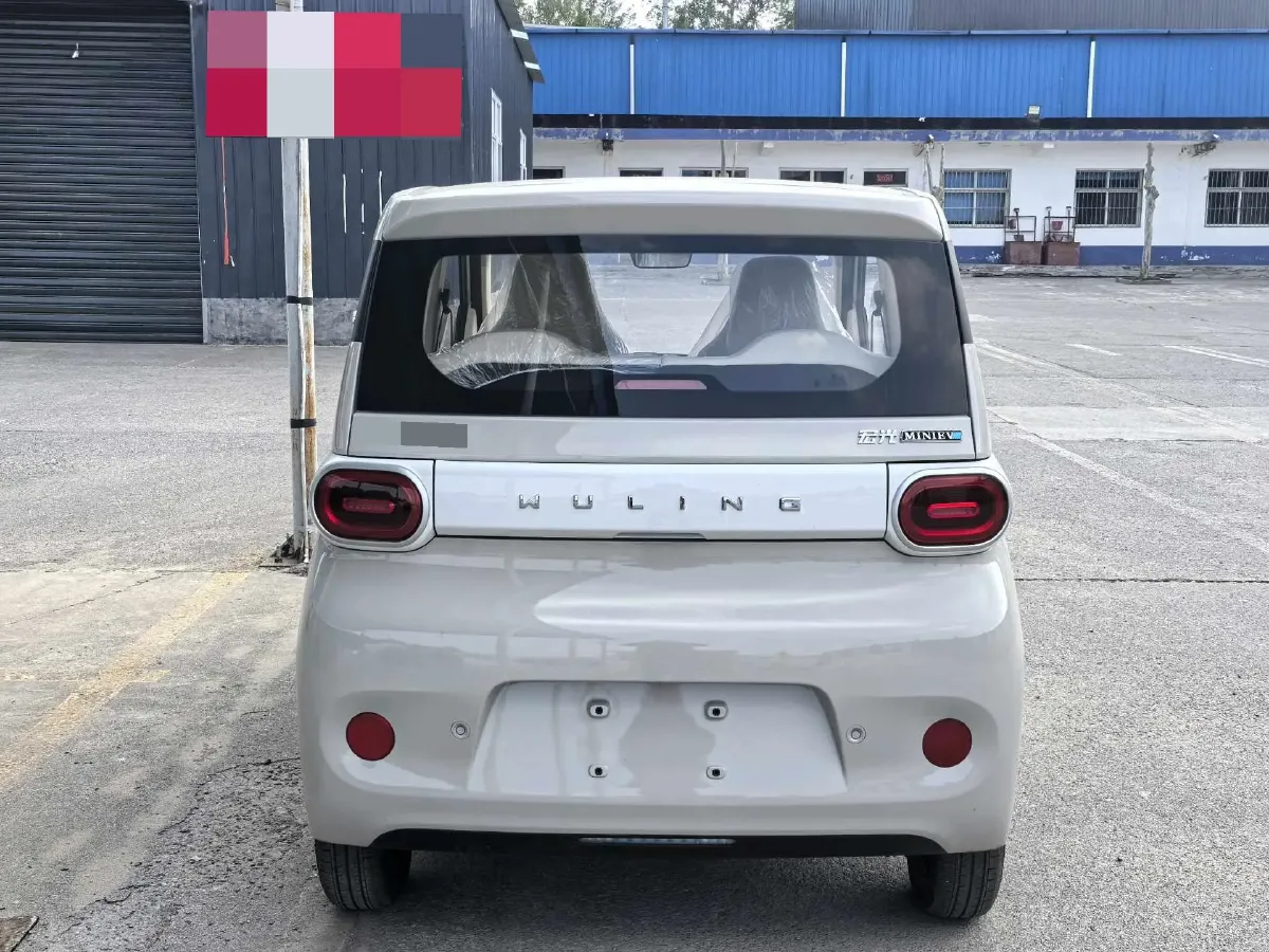2024 WuLing HongGuang MINI EV BEV 17.3KWH,autocango,china used car exporter,china ev exporter,chinese used car exporter,chinese used ev exporter