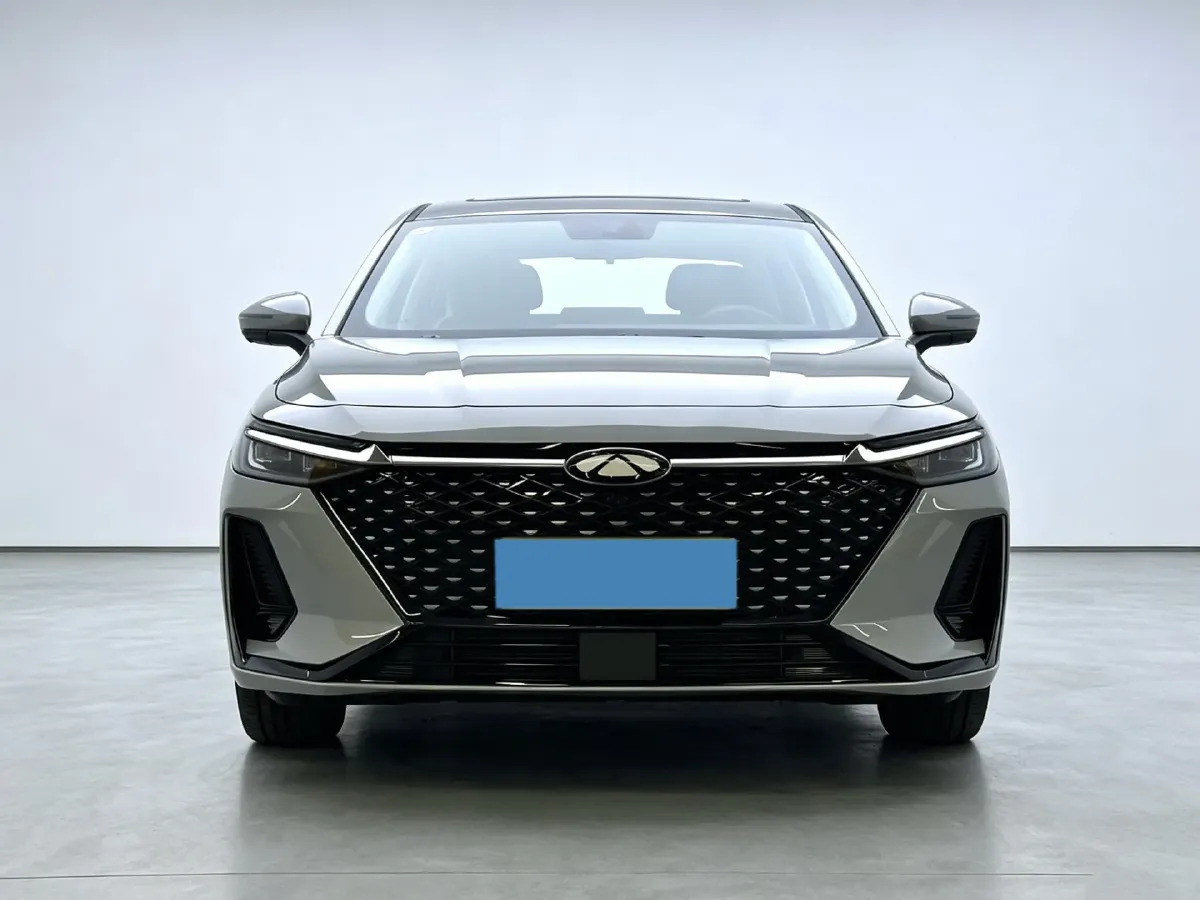 2024 Fulwin FulwinA8 1.5T 156HP L4 1DHT PHEV 18.3KWH,autocango,china used car exporter,china ev exporter,chinese used car exporter,chinese used ev exporter