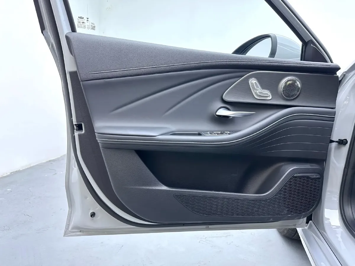2024 Fulwin FulwinA8 1.5T 156HP L4 1DHT PHEV 18.3KWH,autocango,china used car exporter,china ev exporter,chinese used car exporter,chinese used ev exporter