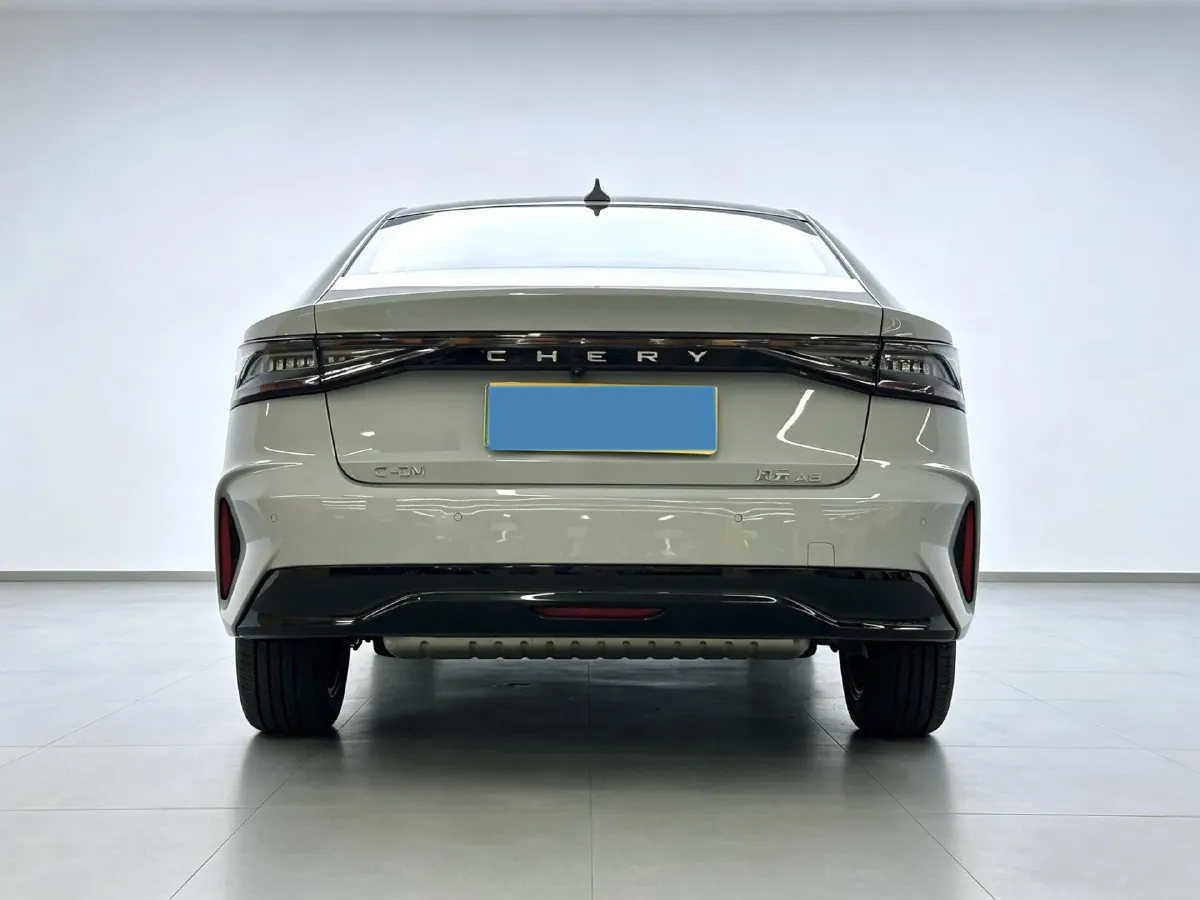 2024 Fulwin FulwinA8 1.5T 156HP L4 1DHT PHEV 18.3KWH,autocango,china used car exporter,china ev exporter,chinese used car exporter,chinese used ev exporter