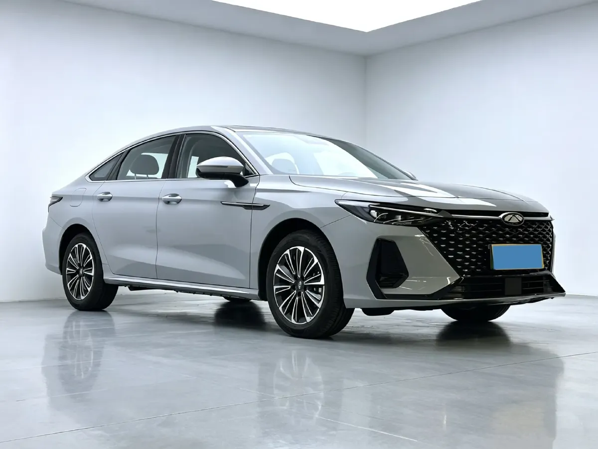 2024 Fulwin FulwinA8 1.5T 156HP L4 1DHT PHEV 18.3KWH,autocango,china used car exporter,china ev exporter,chinese used car exporter,chinese used ev exporter