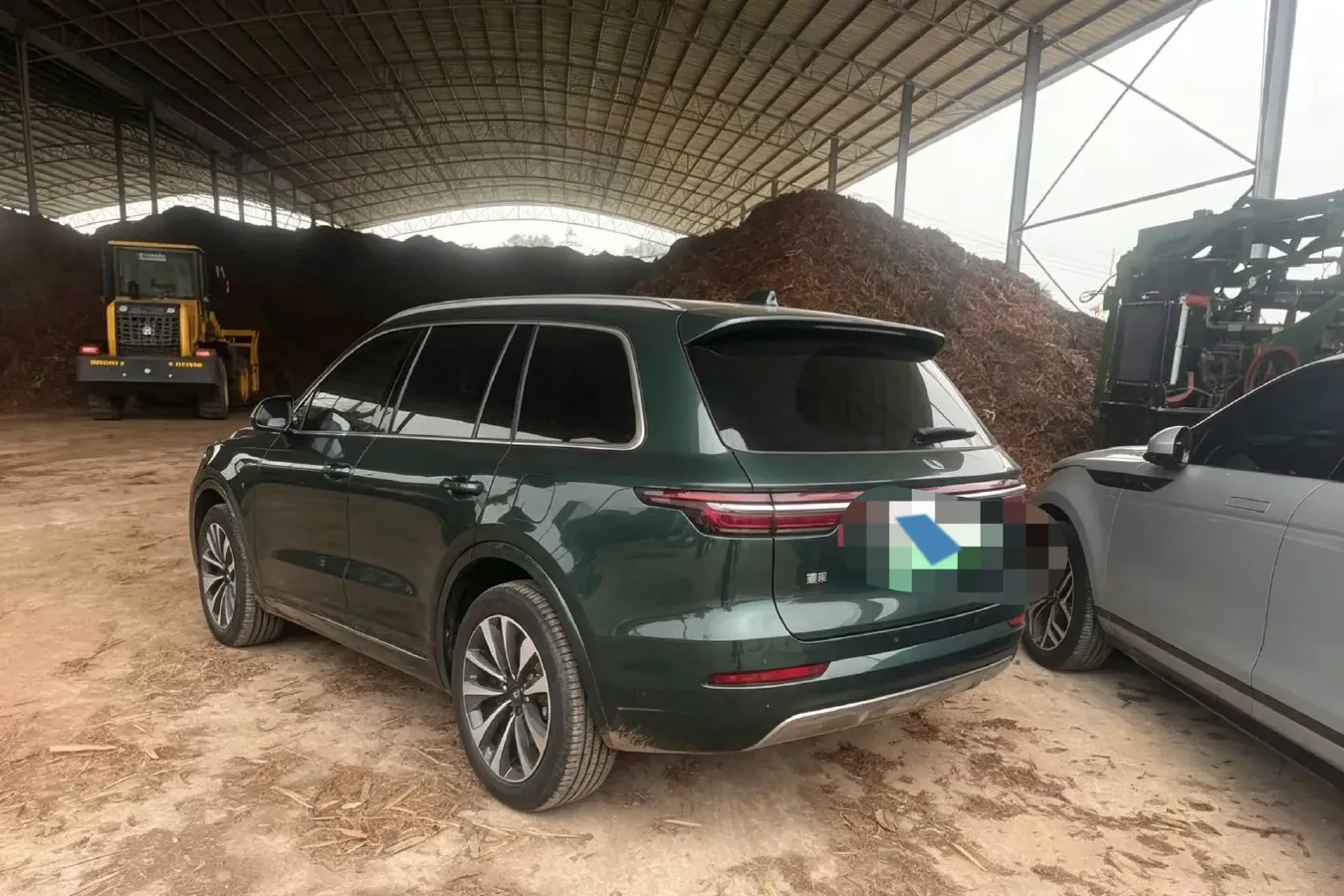 2021 Li ONE Range Extended 131HP REEV 40.5KWH,autocango,china used car exporter,china ev exporter,chinese used car exporter,chinese used ev exporter