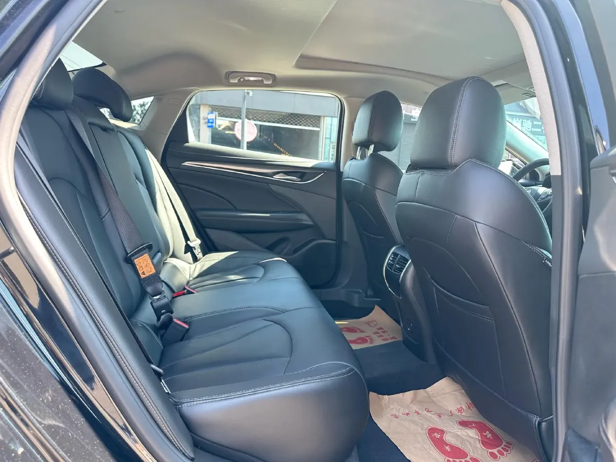 2022 Buick Larcosse 2.0T 237HP L4 9AT,autocango,china used car exporter,china ev exporter,chinese used car exporter,chinese used ev exporter