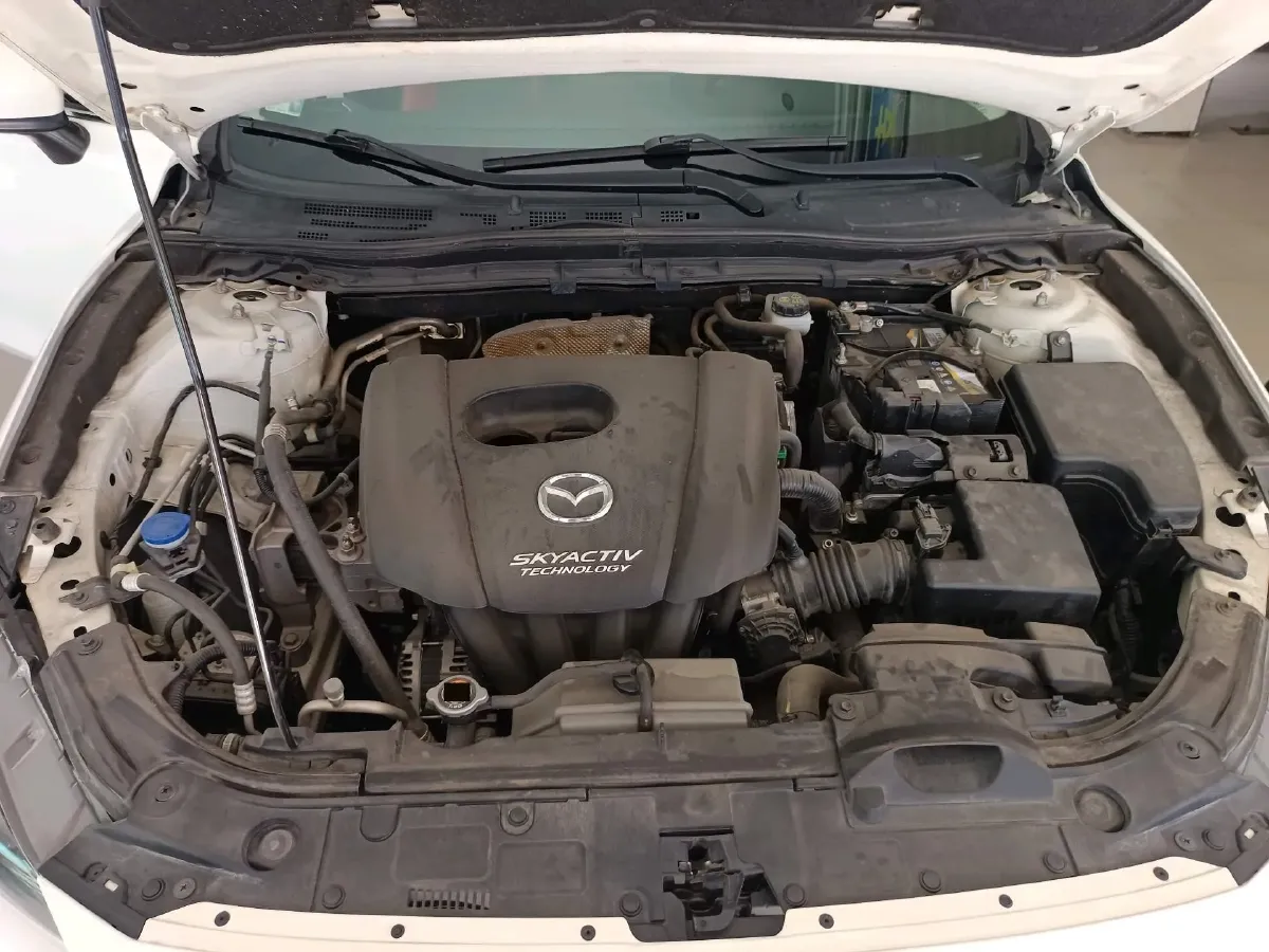 2017 Mazda 3 Axela 1.5L 117HP L4 6AT,autocango,china used car exporter,china ev exporter,chinese used car exporter,chinese used ev exporter