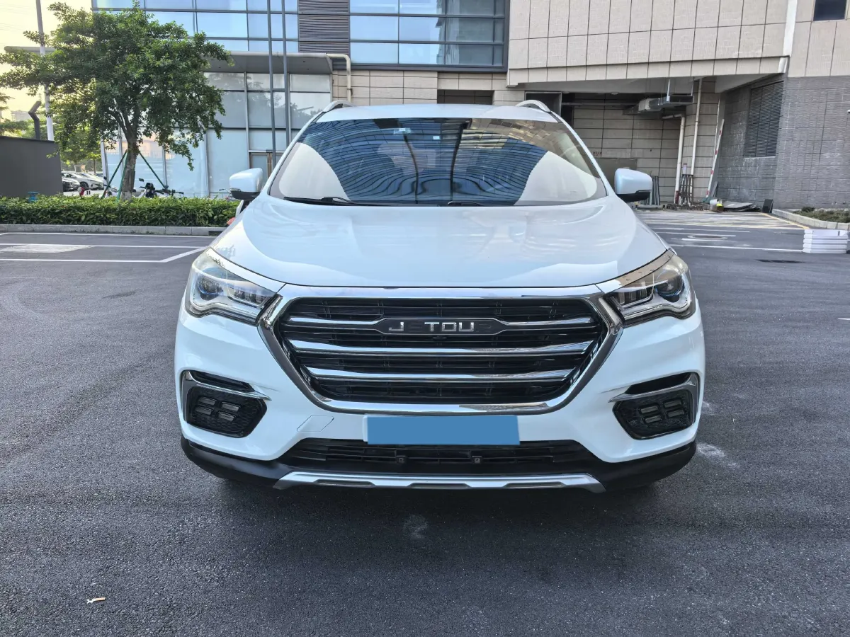 2019 Jetour X90 1.5T 147HP L4 8AT,autocango,china used car exporter,china ev exporter,chinese used car exporter,chinese used ev exporter