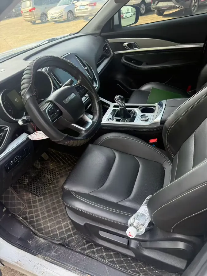 2021 Jetour X70 1.5T 156HP L4 6MT,autocango,china used car exporter,china ev exporter,chinese used car exporter,chinese used ev exporter