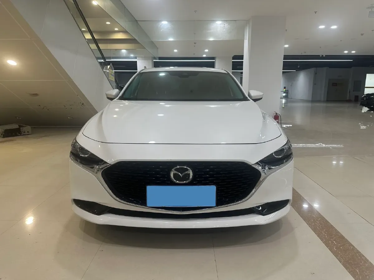 2022 Mazda 3 Axela 2.0L 158HP L4 6AT,autocango,china used car exporter,china ev exporter,chinese used car exporter,chinese used ev exporter