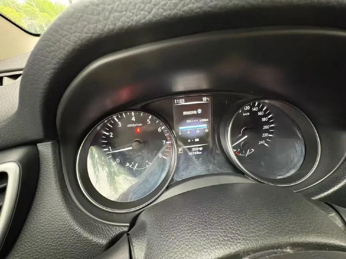2022 Nissan Qashqai 2.0L 151HP L4 CVT,autocango,china used car exporter,china ev exporter,chinese used car exporter,chinese used ev exporter